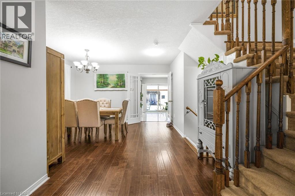 18 Hollinrake Avenue, Brantford, Ontario  N3T 0A6 - Photo 6 - 40784820