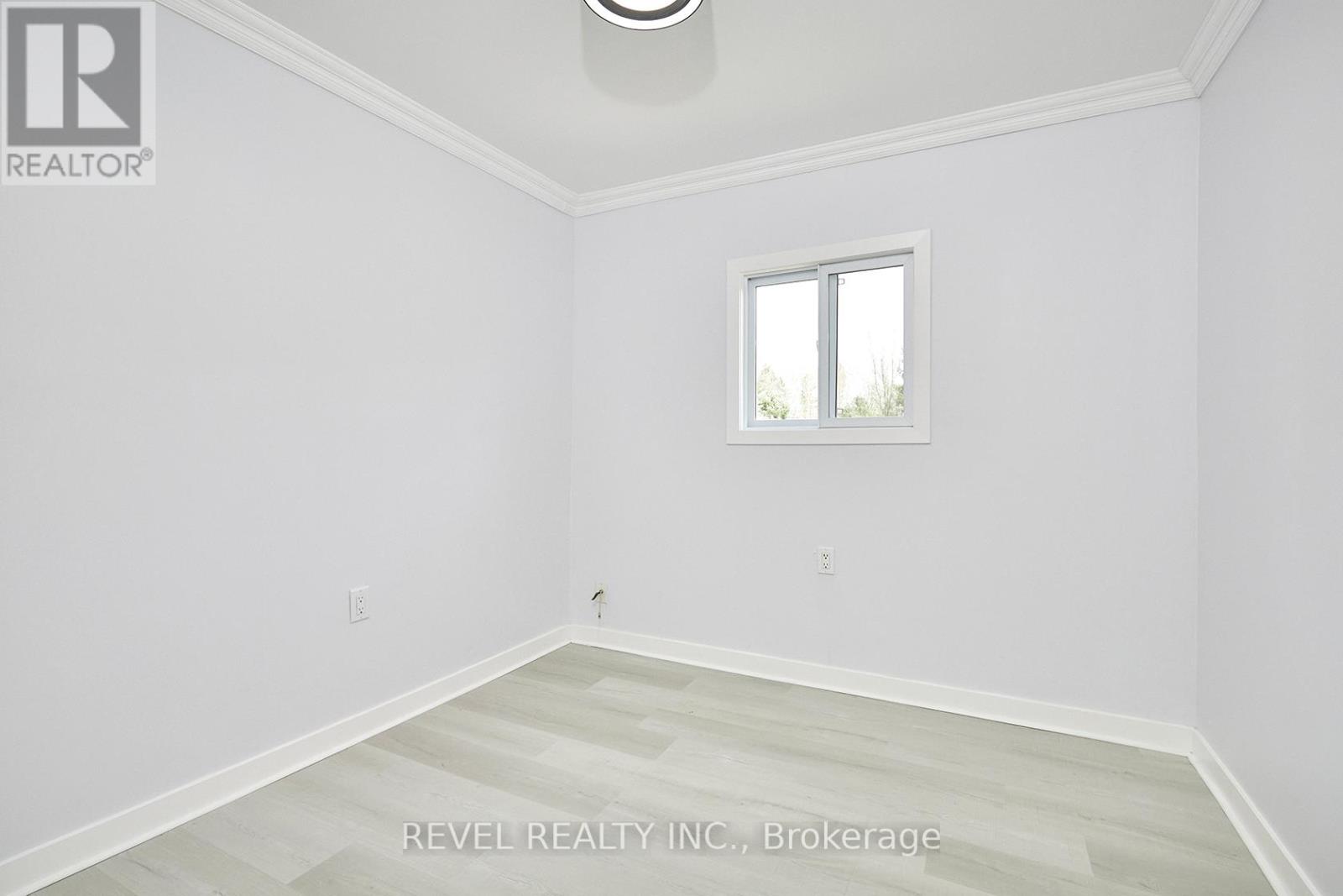 3253 Grayshott Drive, Severn (Washago), Ontario  L3V 6H3 - Photo 11 - S12516252