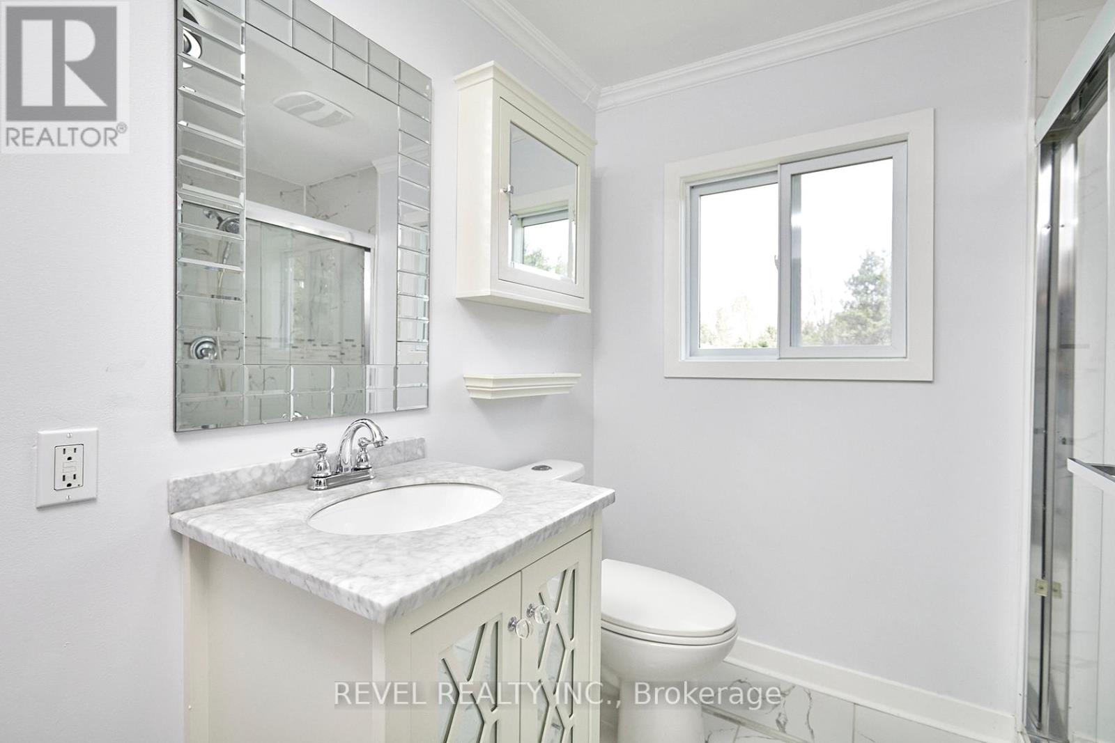 3253 Grayshott Drive, Severn (Washago), Ontario  L3V 6H3 - Photo 12 - S12516252