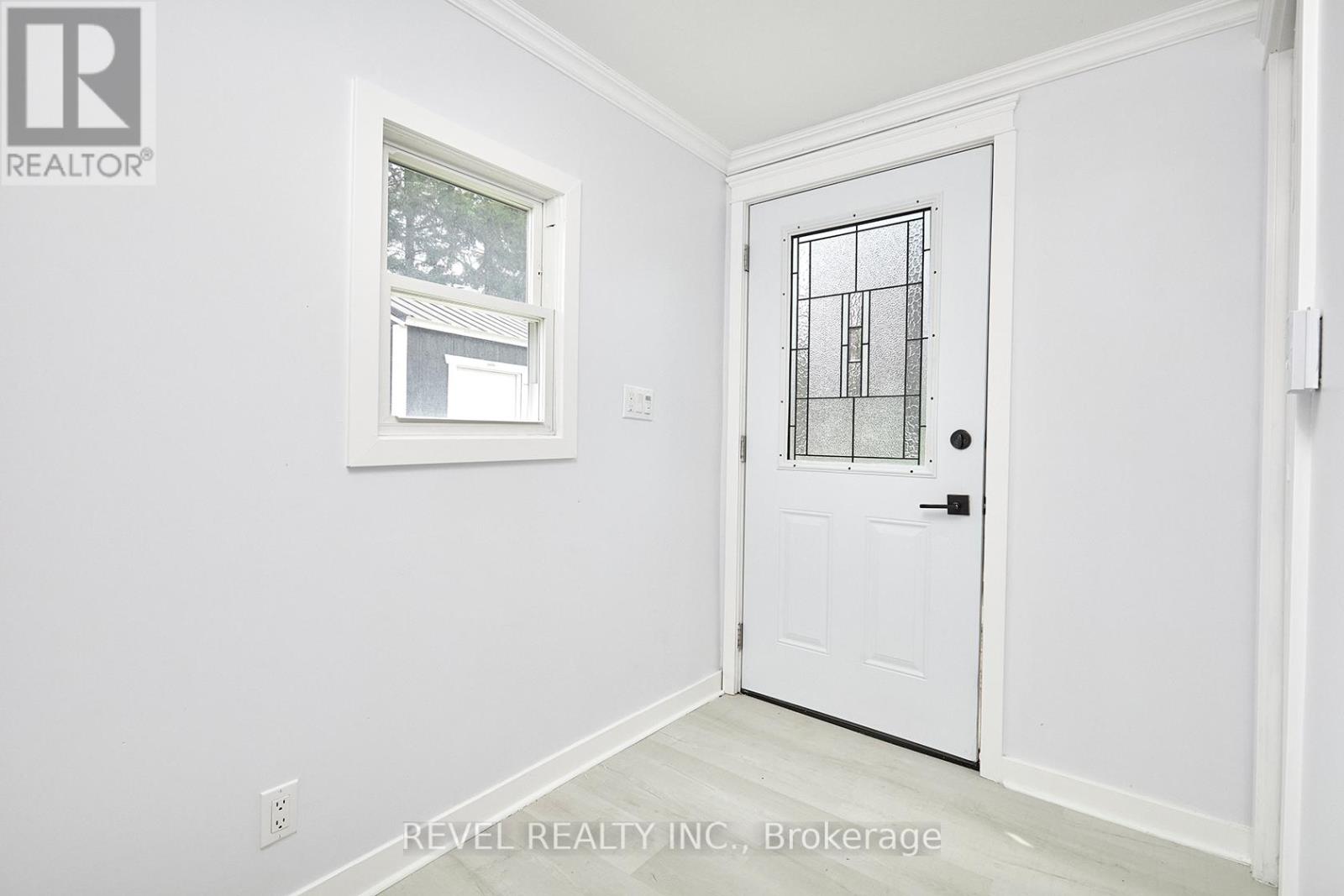 3253 Grayshott Drive, Severn (Washago), Ontario  L3V 6H3 - Photo 5 - S12516252