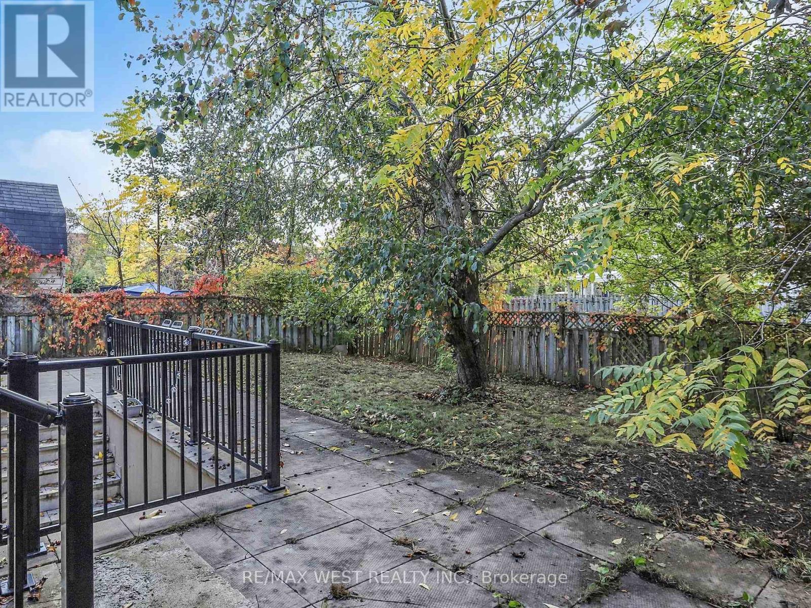 292 St Vincent Street, Barrie (Wellington), Ontario  L4M 4A1 - Photo 29 - S12516496