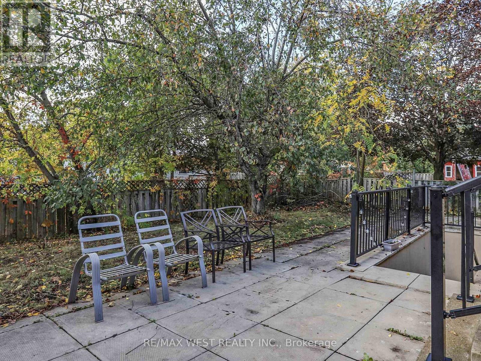 292 St Vincent Street, Barrie (Wellington), Ontario  L4M 4A1 - Photo 30 - S12516496