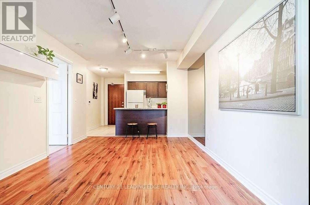 505 - 5 Michael Power Place, Toronto, Ontario  M9A 0A3 - Photo 6 - W12515978