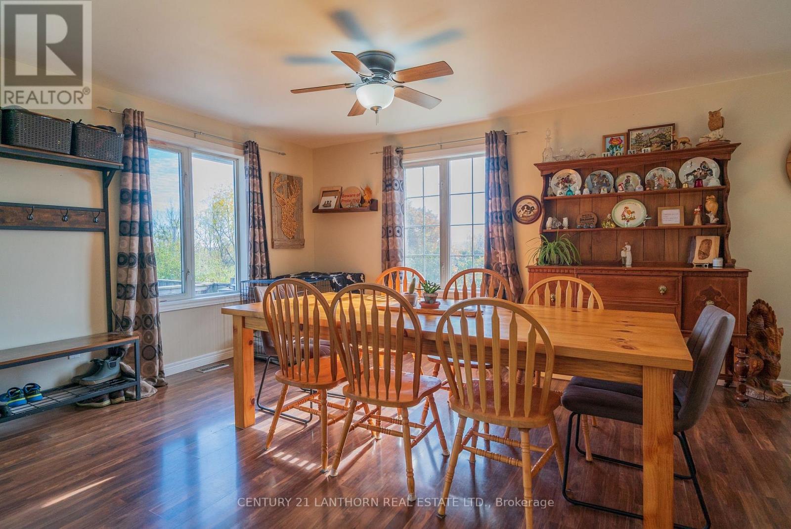 144 Centre Street, Deseronto, Ontario K0K 1X0 - Photo 10 - X12504332