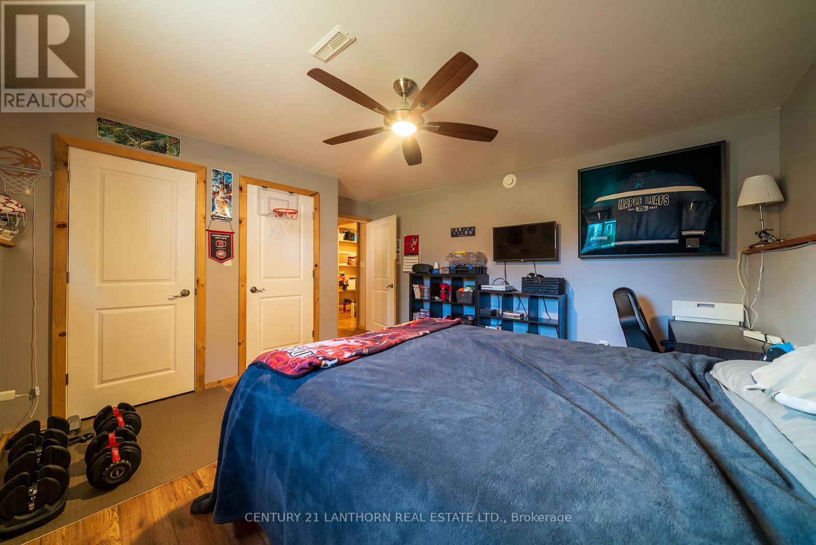 144 Centre Street, Deseronto, Ontario K0K 1X0 - Photo 28 - X12504332