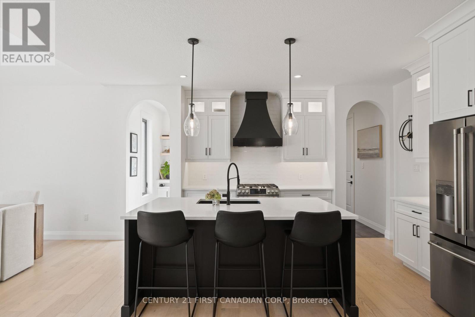 994 Riverbend Road, London South, Ontario  N6K 0J3 - Photo 14 - X12506806