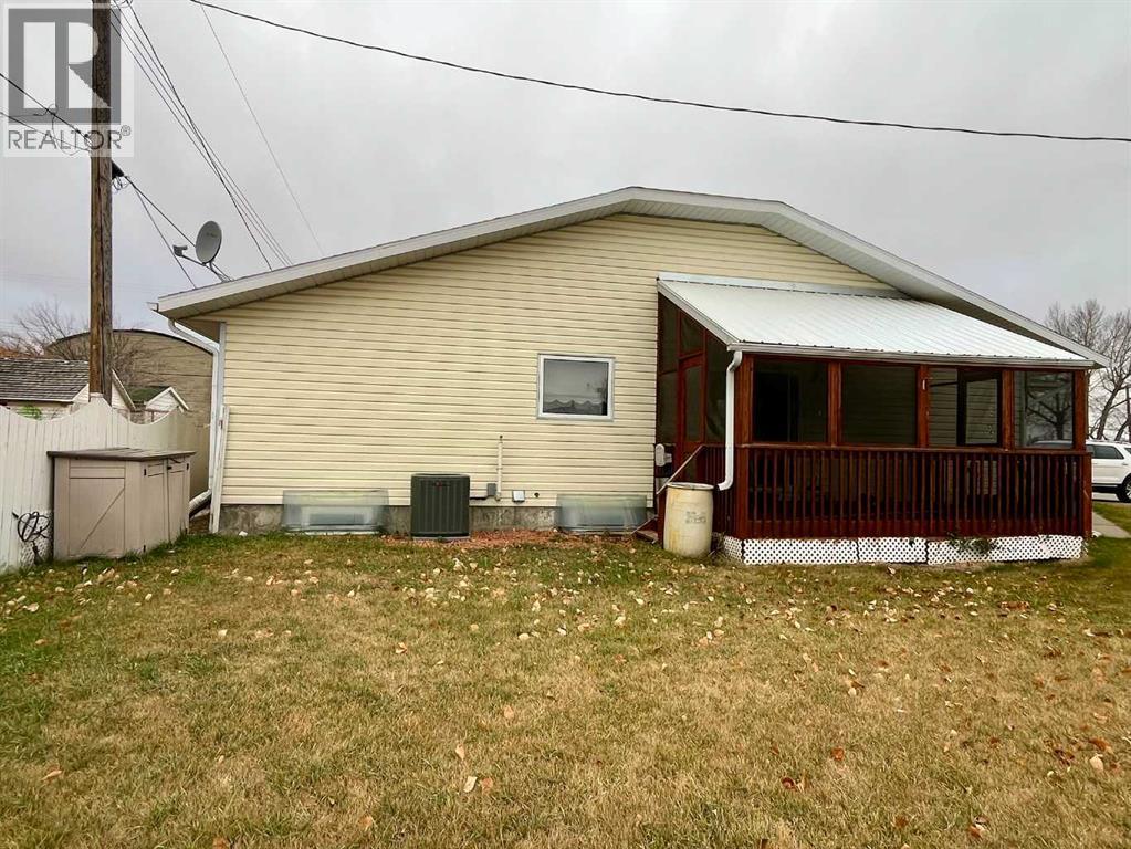 4919 53 Avenue, Viking, Alberta  T0B 4N0 - Photo 30 - A2268500
