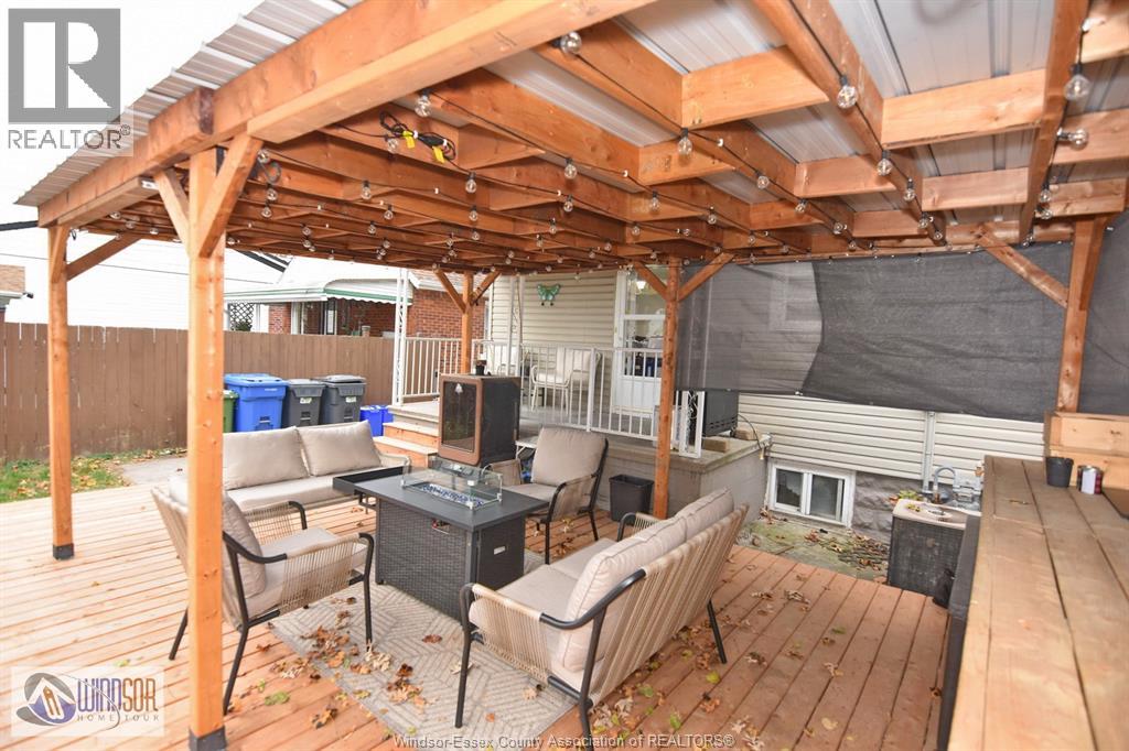 1838 St. Luke, Windsor, Ontario  N8W 3W7 - Photo 10 - 25028205