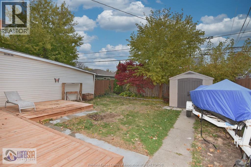 1838 St. Luke, Windsor, Ontario  N8W 3W7 - Photo 11 - 25028205