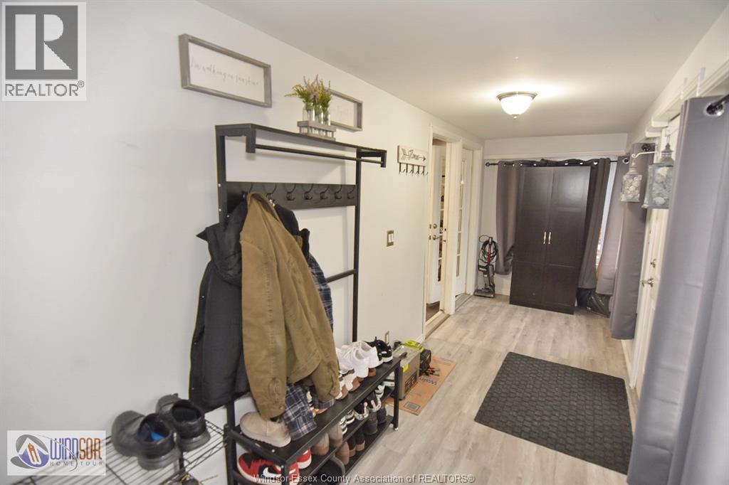 1838 St. Luke, Windsor, Ontario  N8W 3W7 - Photo 14 - 25028205