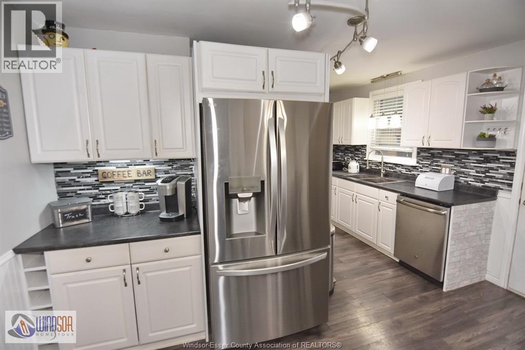 1838 St. Luke, Windsor, Ontario  N8W 3W7 - Photo 30 - 25028205