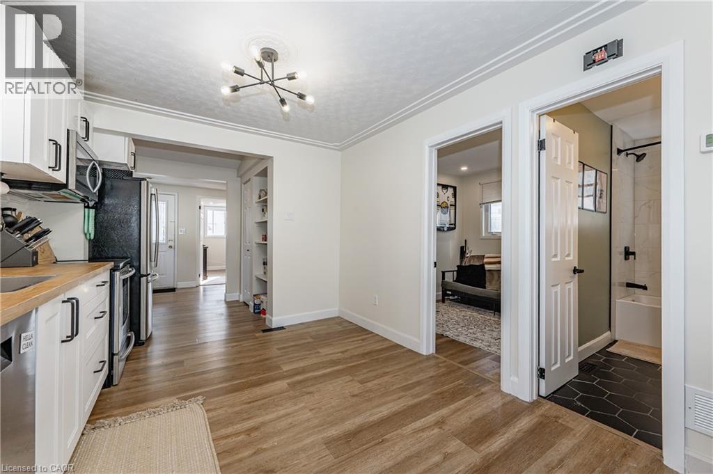 64 Churchill Street, St. Catharines, Ontario  L2S 2P5 - Photo 12 - 40786063