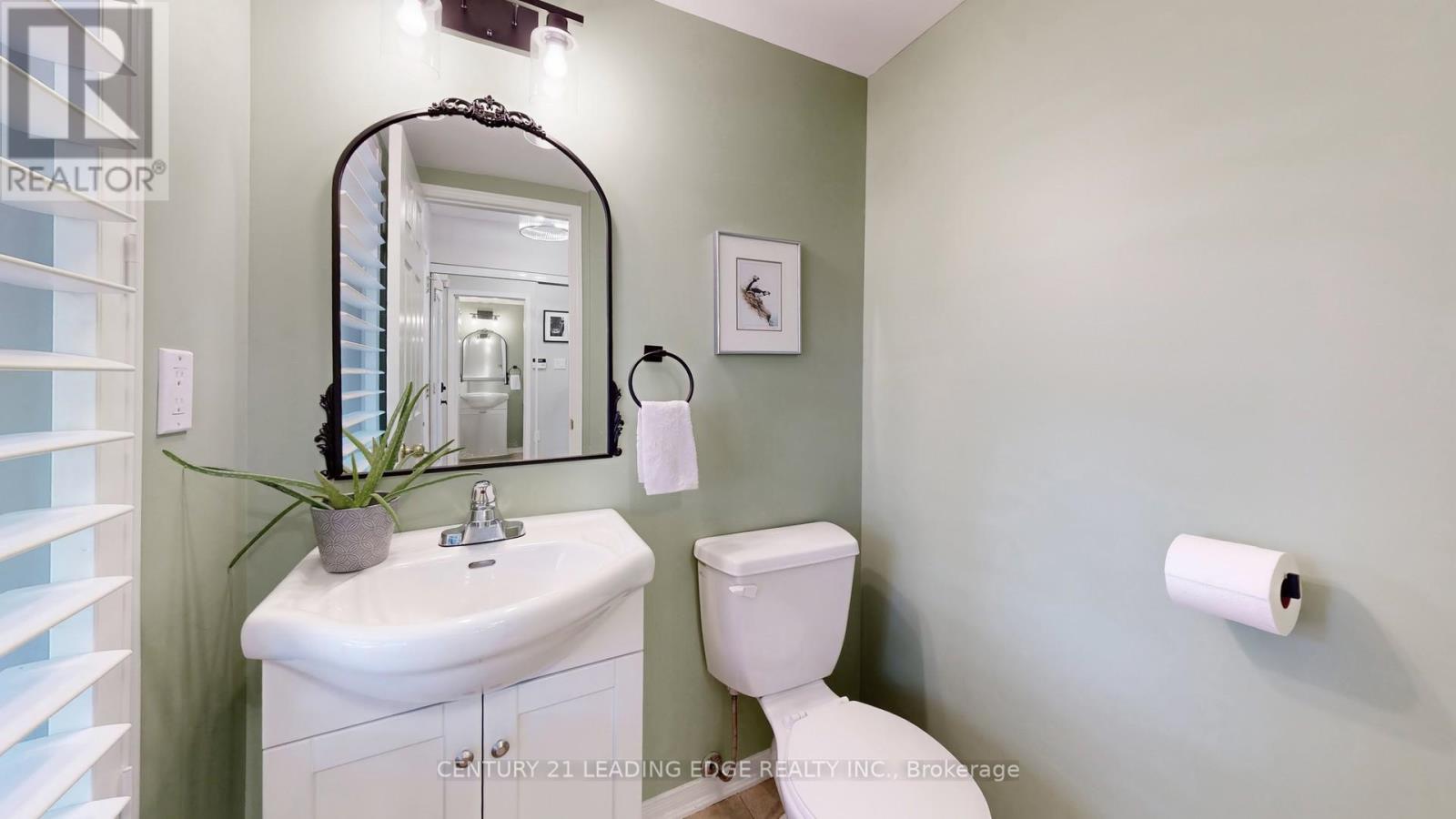 2 Eastgate Circle, Whitby, Ontario L1M 2N3 - Photo 10 - E12515202