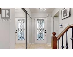 2 EASTGATE CIRCLE, Whitby, Ontario