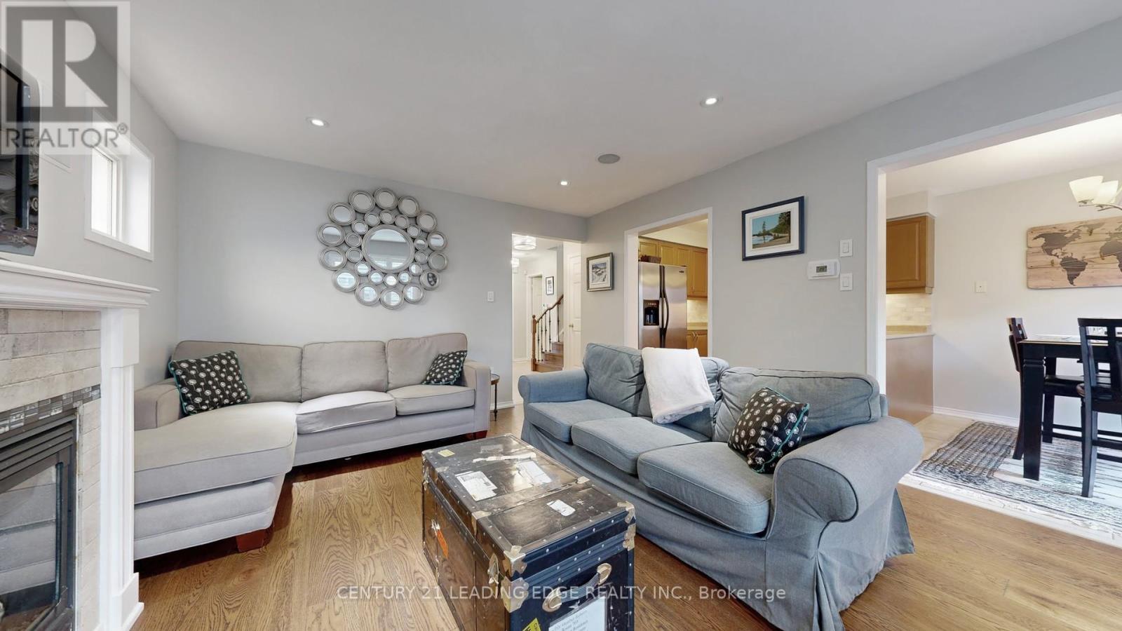 2 Eastgate Circle, Whitby, Ontario L1M 2N3 - Photo 5 - E12515202