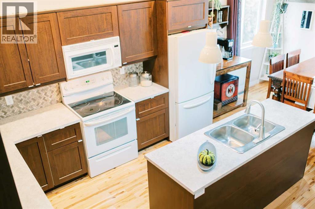 5013 57 Street, Stettler, Alberta  T4K 1B4 - Photo 10 - A2266634