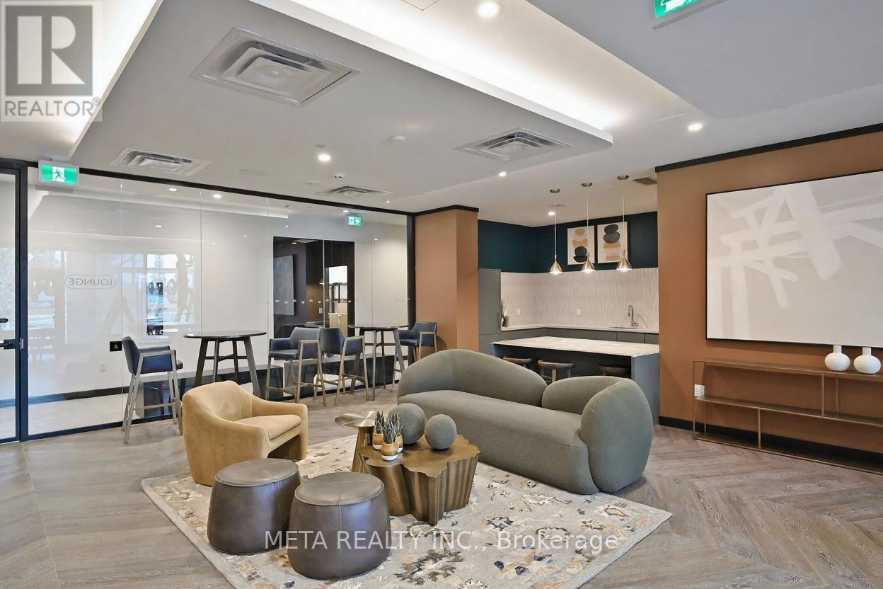 213 - 689 The Queensway, Toronto, Ontario  M8Y 1L1 - Photo 13 - W12516042