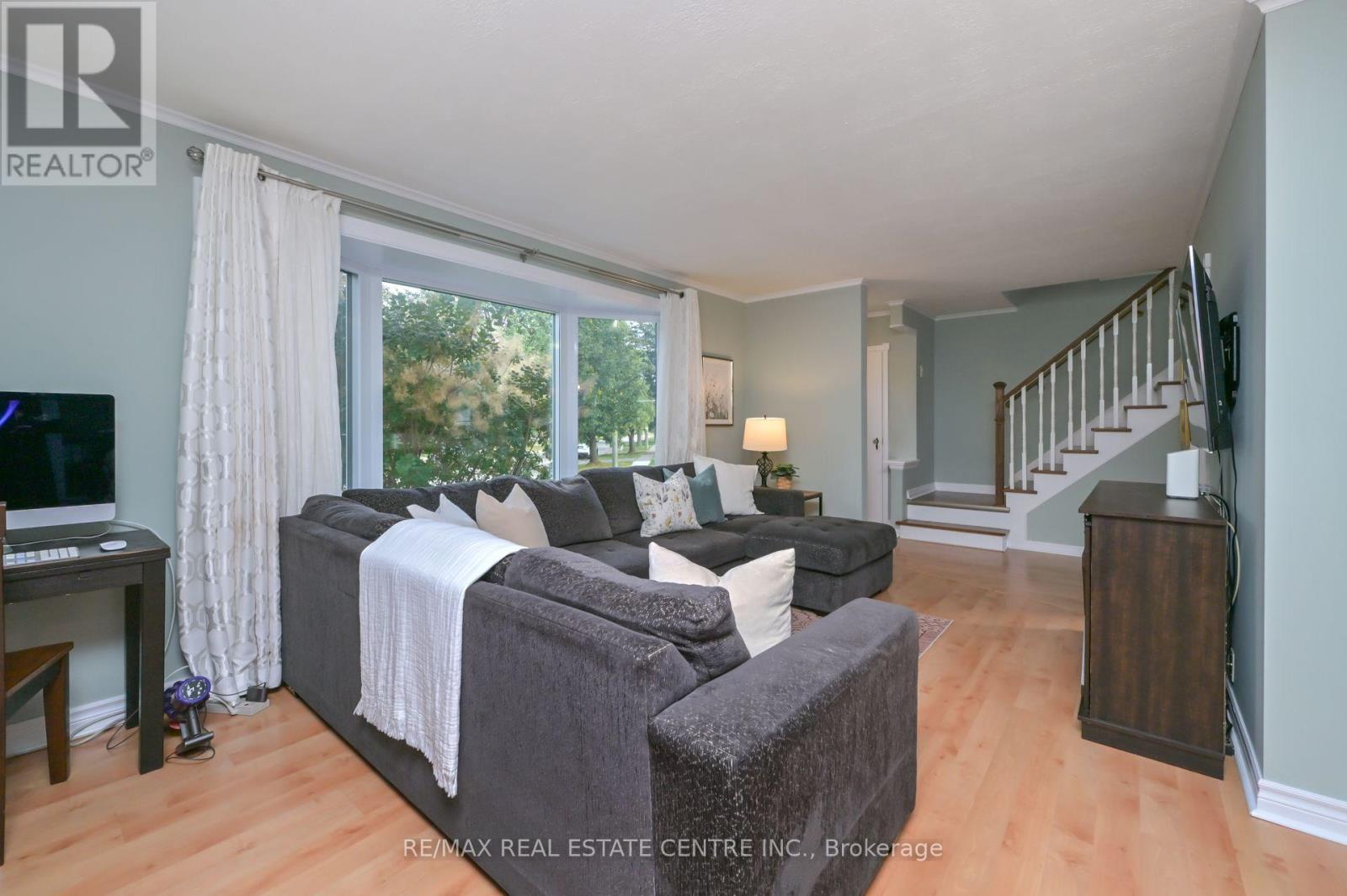 22 Morpeth Road, Brampton, Ontario  L6W 2Z2 - Photo 12 - W12516054