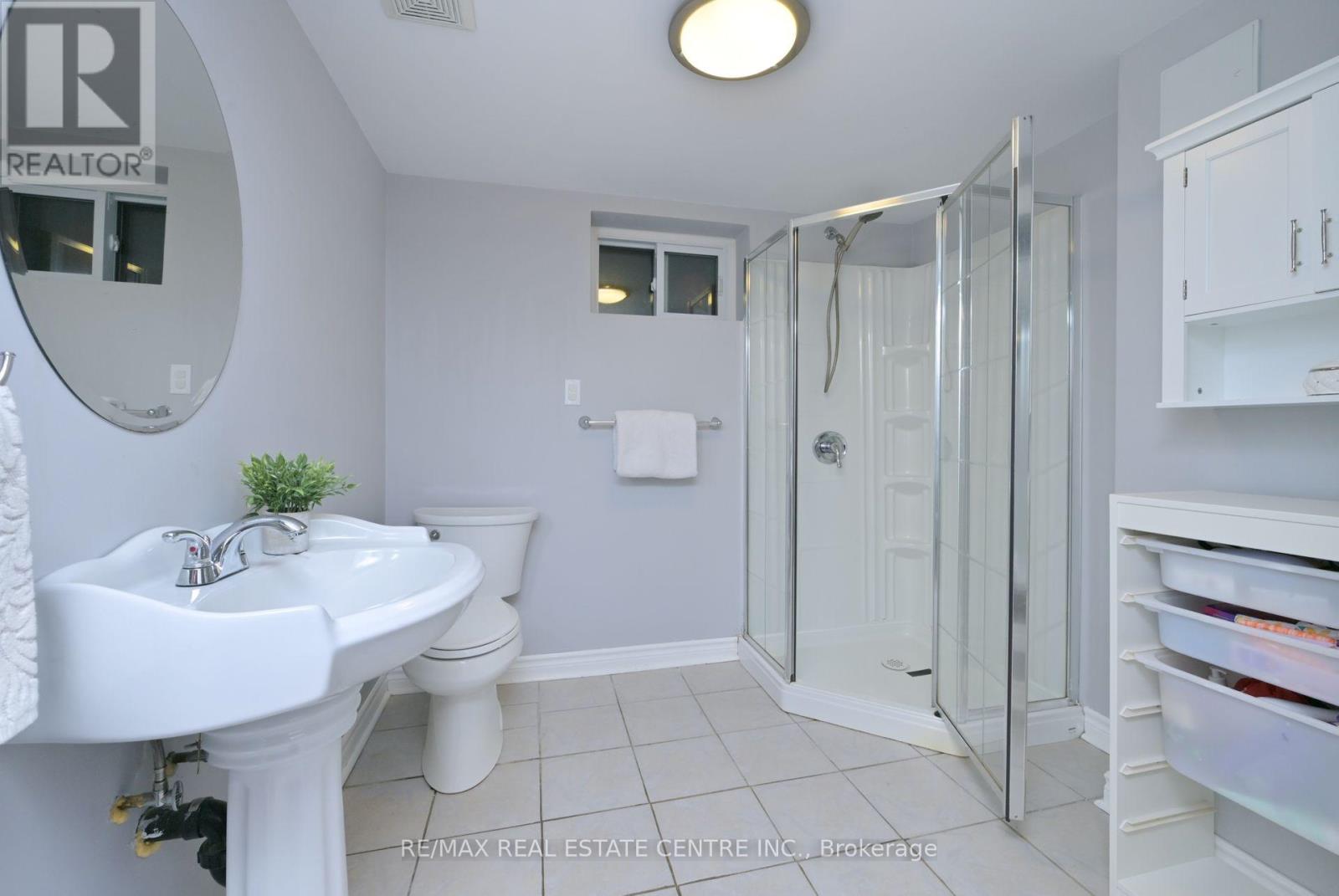 22 Morpeth Road, Brampton, Ontario  L6W 2Z2 - Photo 26 - W12516054