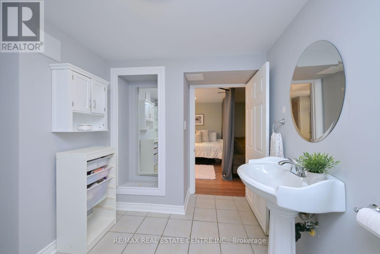 22 Morpeth Road, Brampton, Ontario  L6W 2Z2 - Photo 27 - W12516054