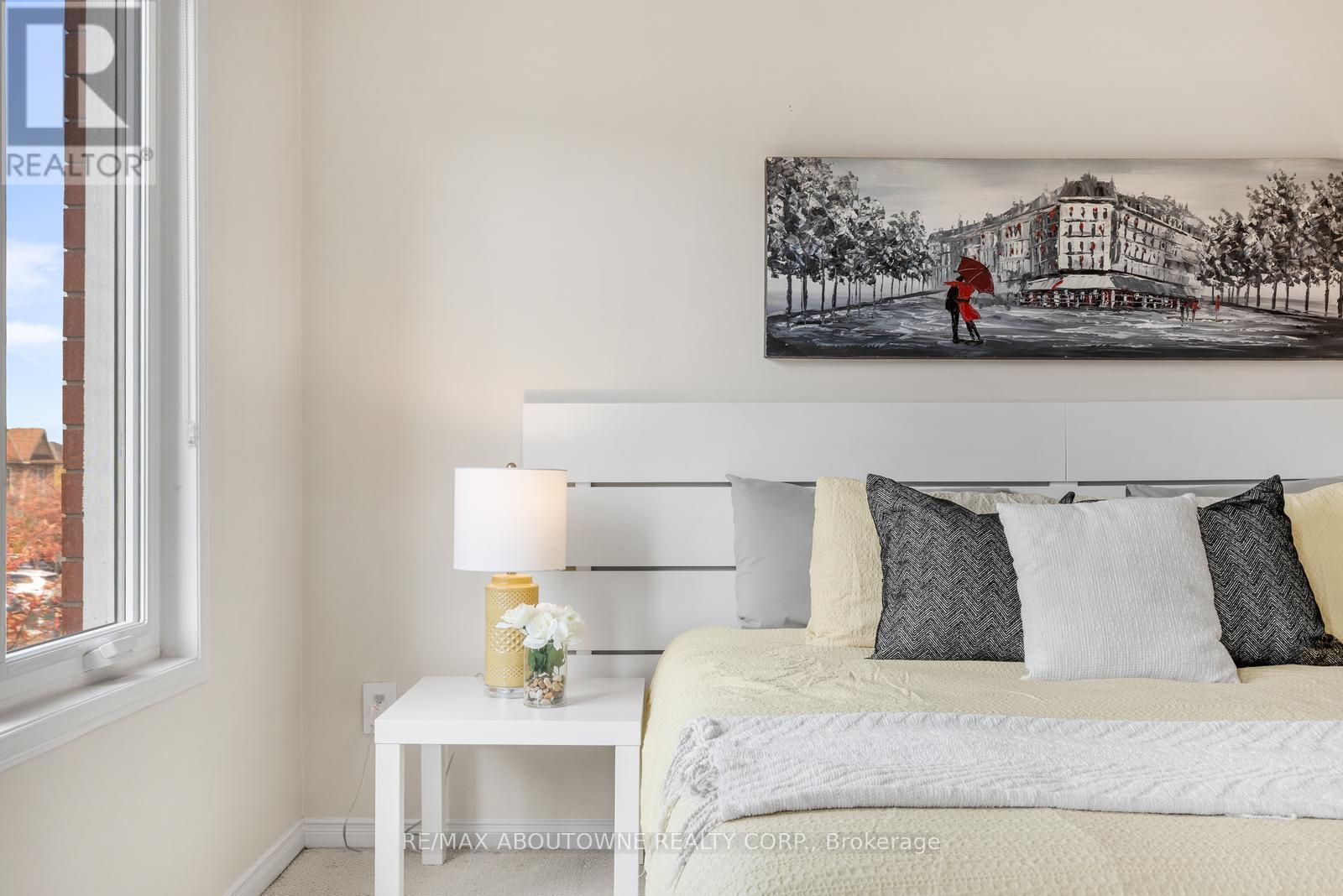 3962 Stardust Drive, Mississauga, Ontario  L5M 8A5 - Photo 20 - W12516086