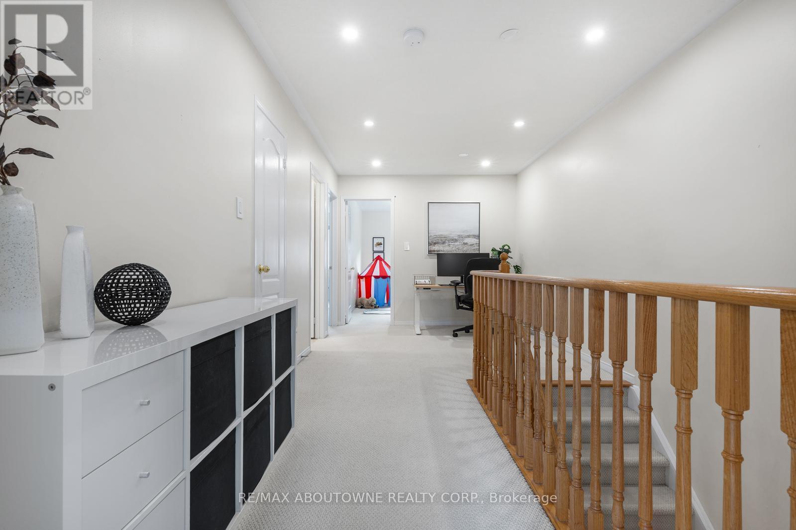 3962 Stardust Drive, Mississauga, Ontario  L5M 8A5 - Photo 30 - W12516086