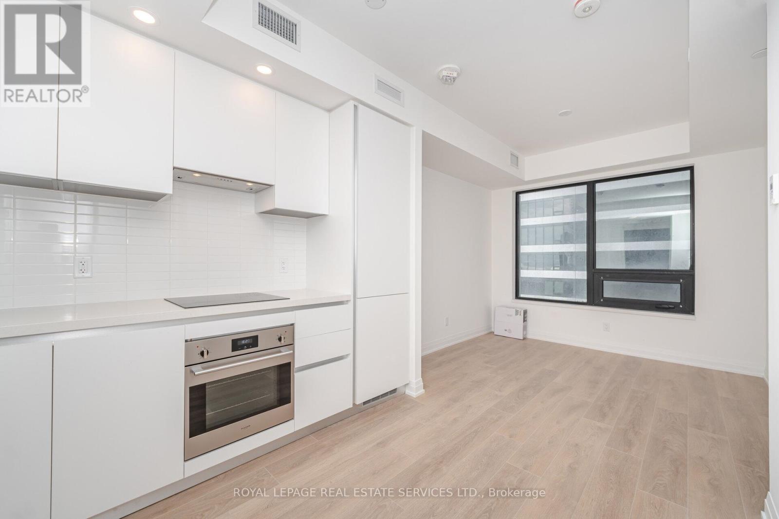 2309 - 4015 The Exchange, Mississauga, Ontario  L5B 0N9 - Photo 8 - W12516112