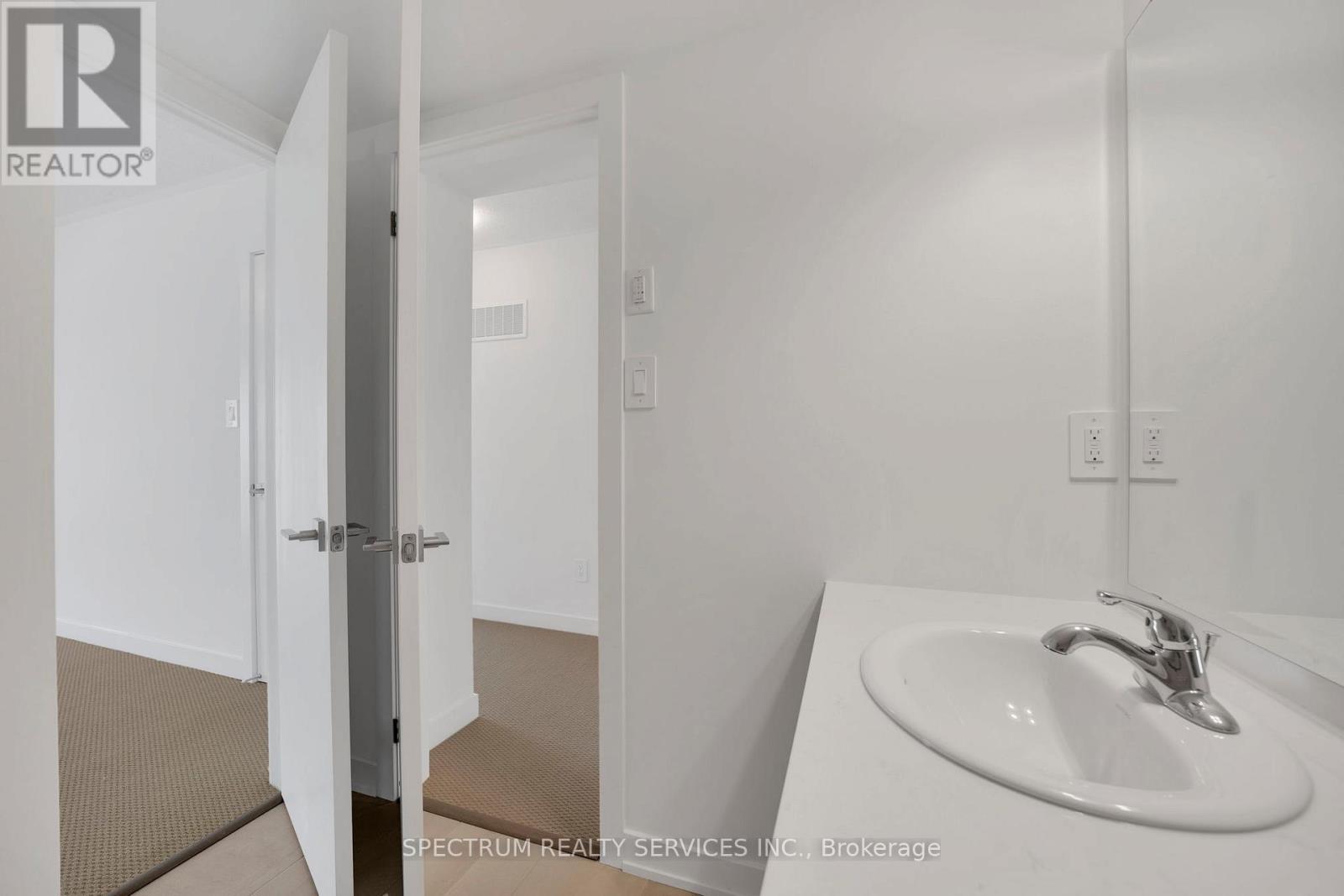 15 - 25 Romilly Avenue, Brampton, Ontario  L7A 5L8 - Photo 34 - W12516212