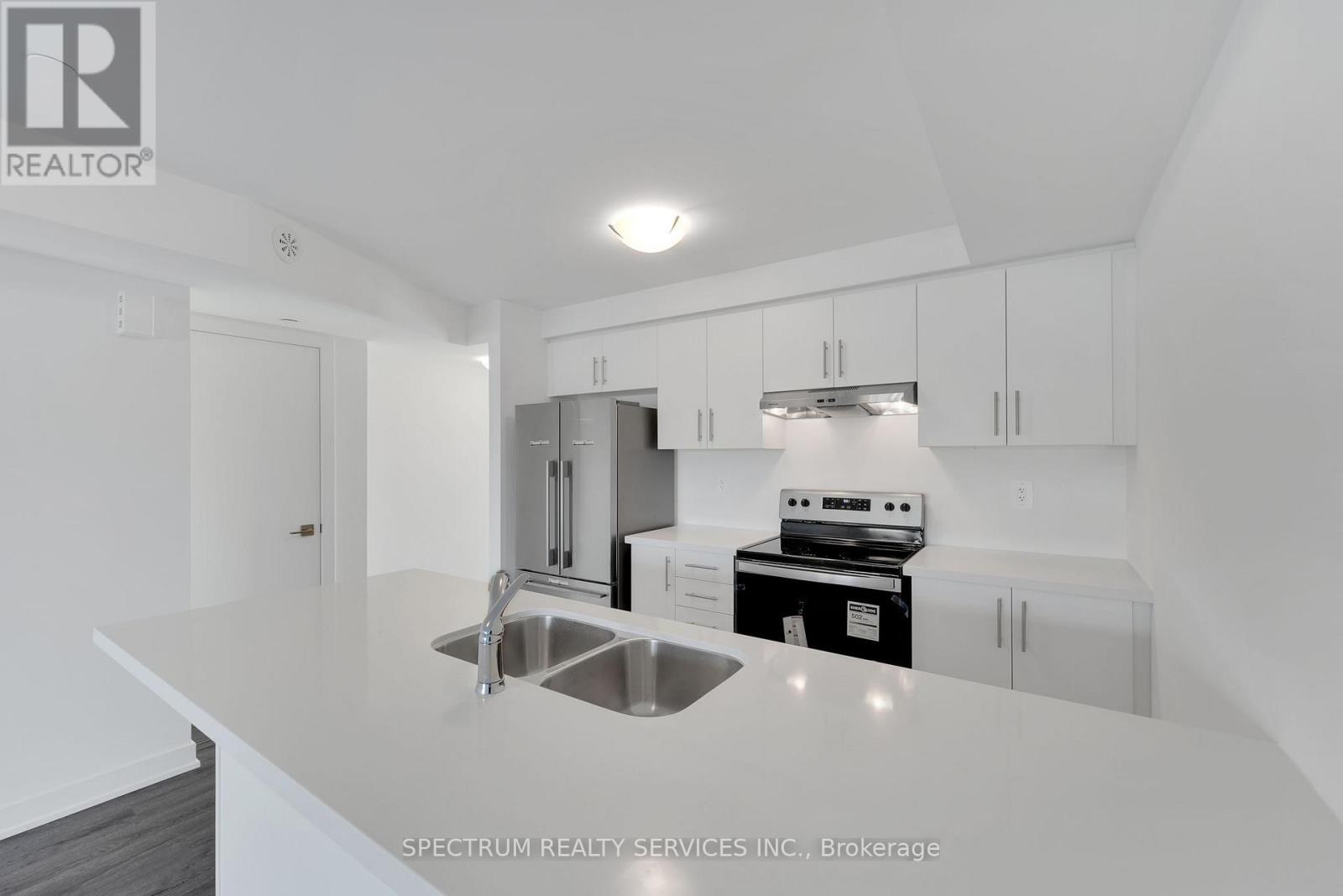 10 - 25 Romilly Avenue, Brampton, Ontario  L7A 5L8 - Photo 11 - W12516232