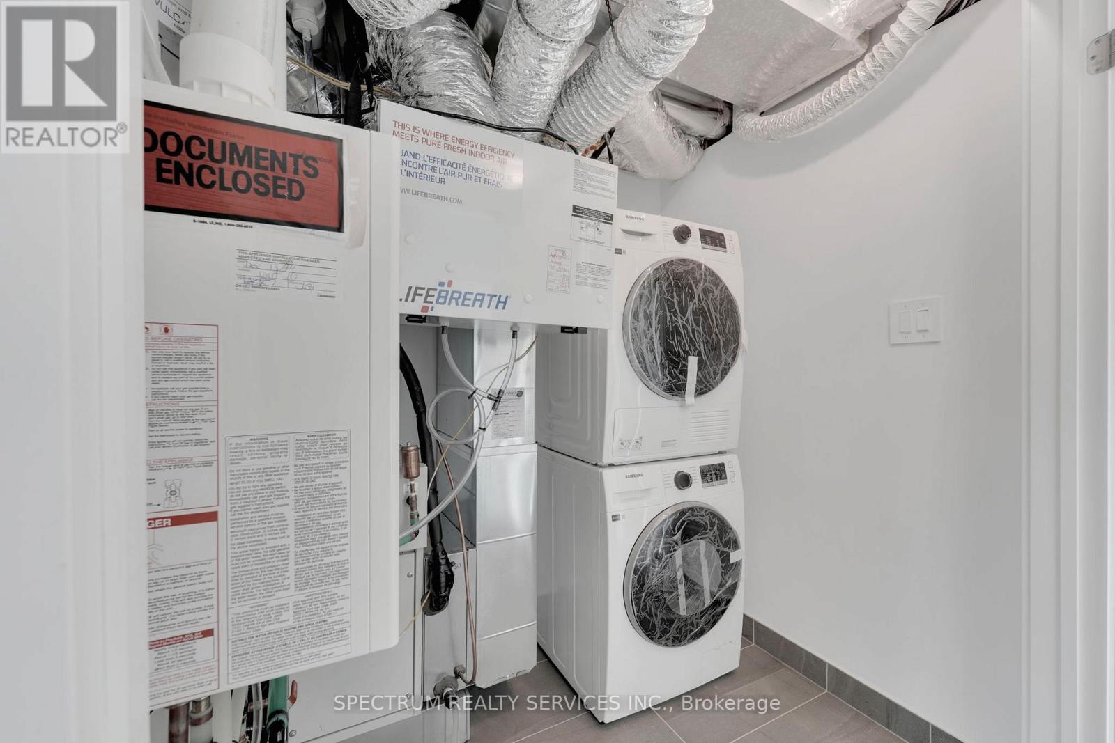 10 - 25 Romilly Avenue, Brampton, Ontario  L7A 5L8 - Photo 24 - W12516232