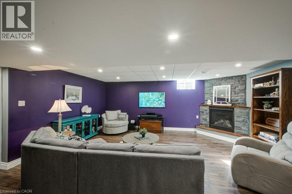 25 Pickett Court, Mitchell, Ontario  N0K 1N0 - Photo 20 - 40776125