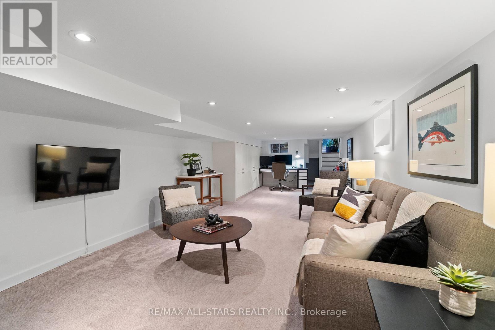 962 Shaw Street, Toronto, Ontario  M6G 3M7 - Photo 42 - W12516246