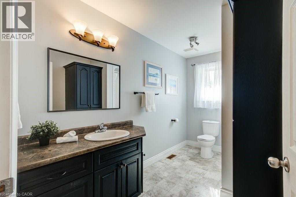 25 Pickett Court, Mitchell, Ontario  N0K 1N0 - Photo 13 - 40776125