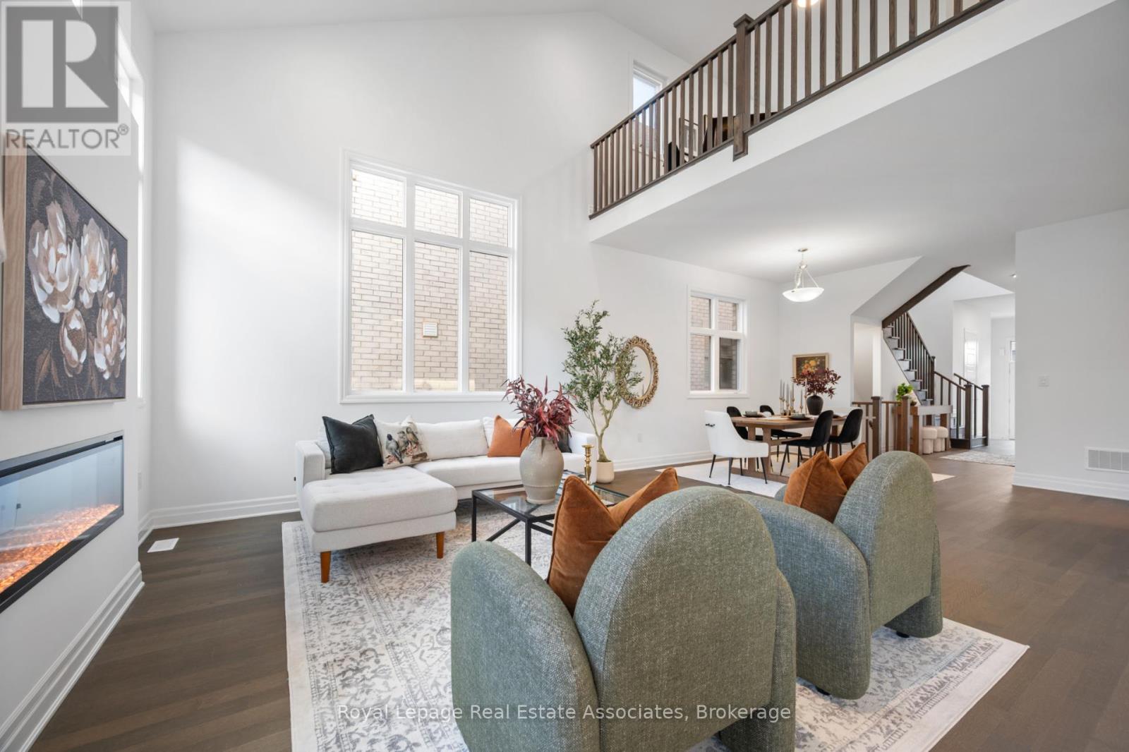 1249 Onyx Trail, Oakville, Ontario  L6H 8A8 - Photo 11 - W12516256