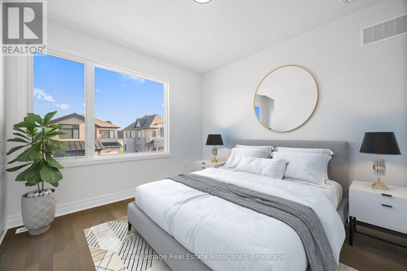 1249 Onyx Trail, Oakville, Ontario  L6H 8A8 - Photo 31 - W12516256