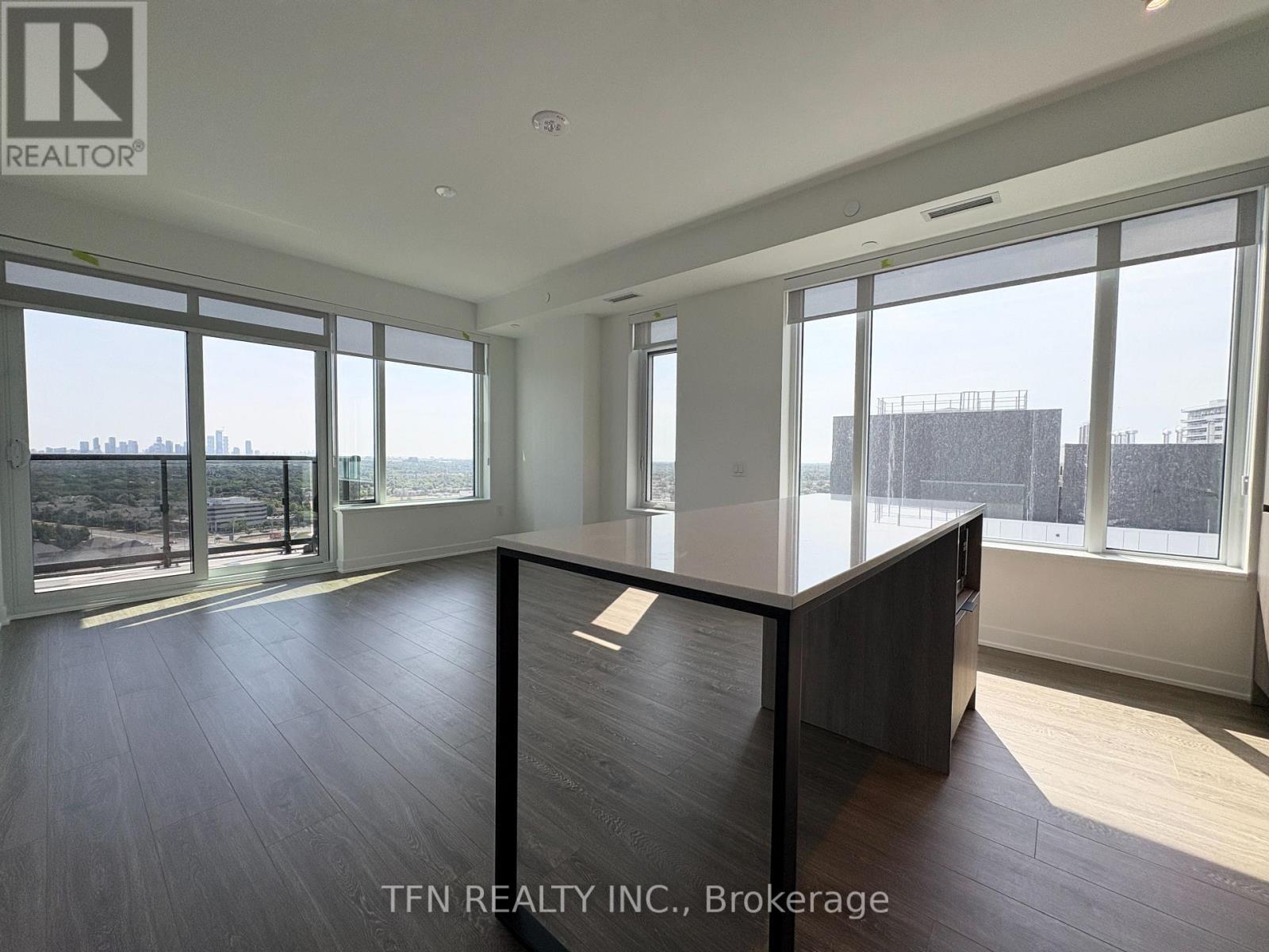 1703 - 2495 Eglinton Avenue W, Mississauga, Ontario  L5M 2T2 - Photo 12 - W12516284