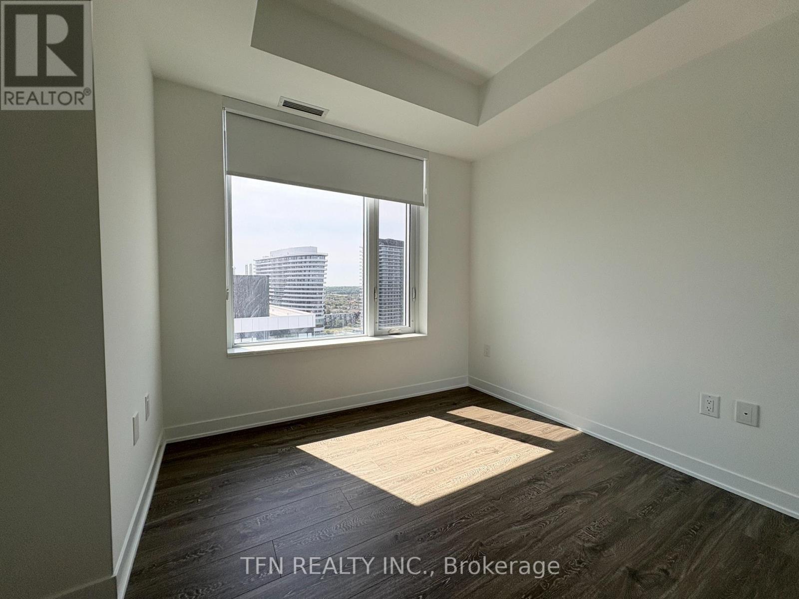 1703 - 2495 Eglinton Avenue W, Mississauga, Ontario  L5M 2T2 - Photo 26 - W12516284