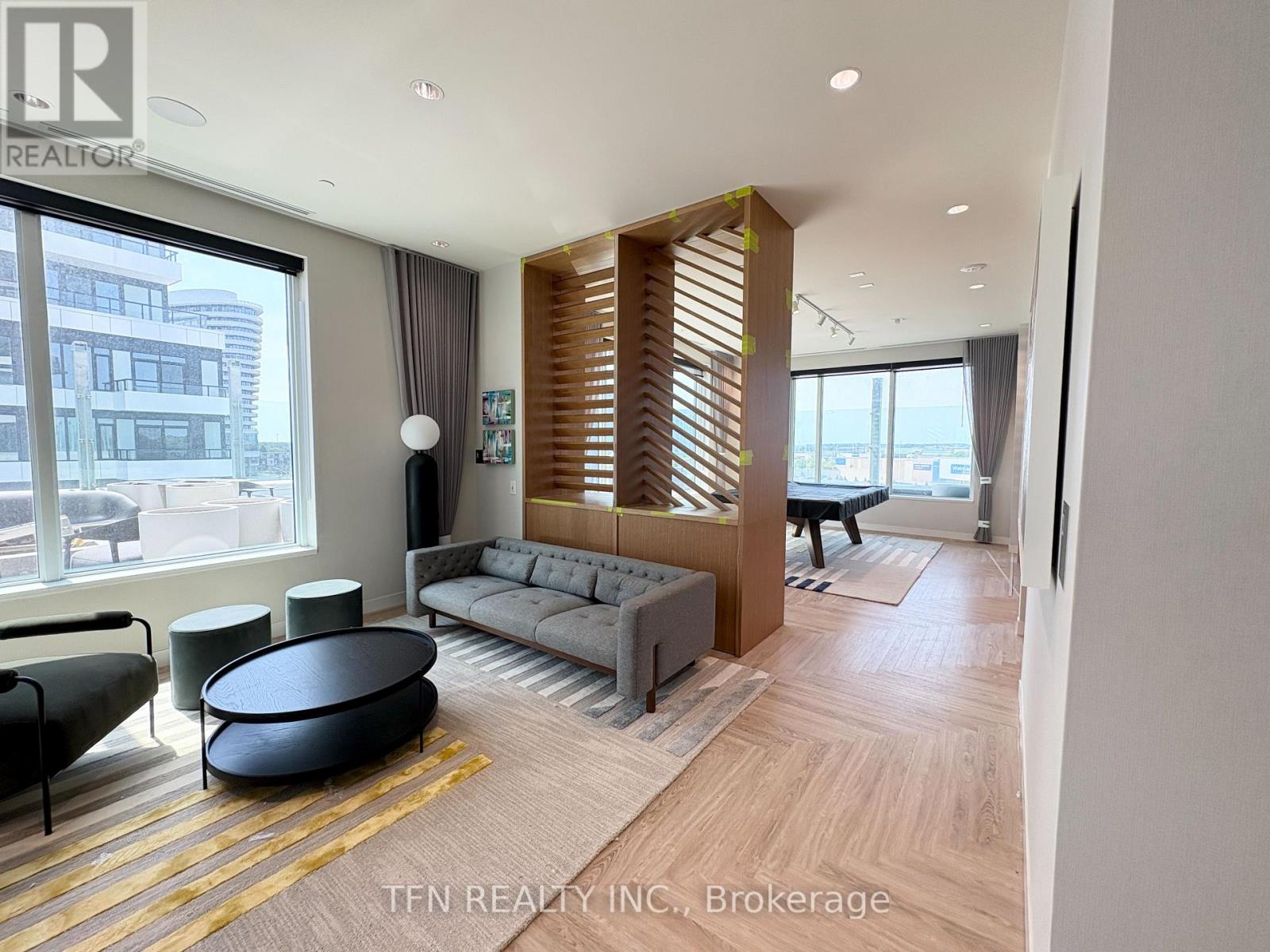 1703 - 2495 Eglinton Avenue W, Mississauga, Ontario  L5M 2T2 - Photo 37 - W12516284