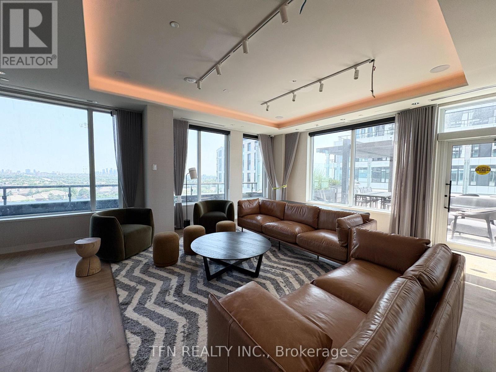 1703 - 2495 Eglinton Avenue W, Mississauga, Ontario  L5M 2T2 - Photo 40 - W12516284