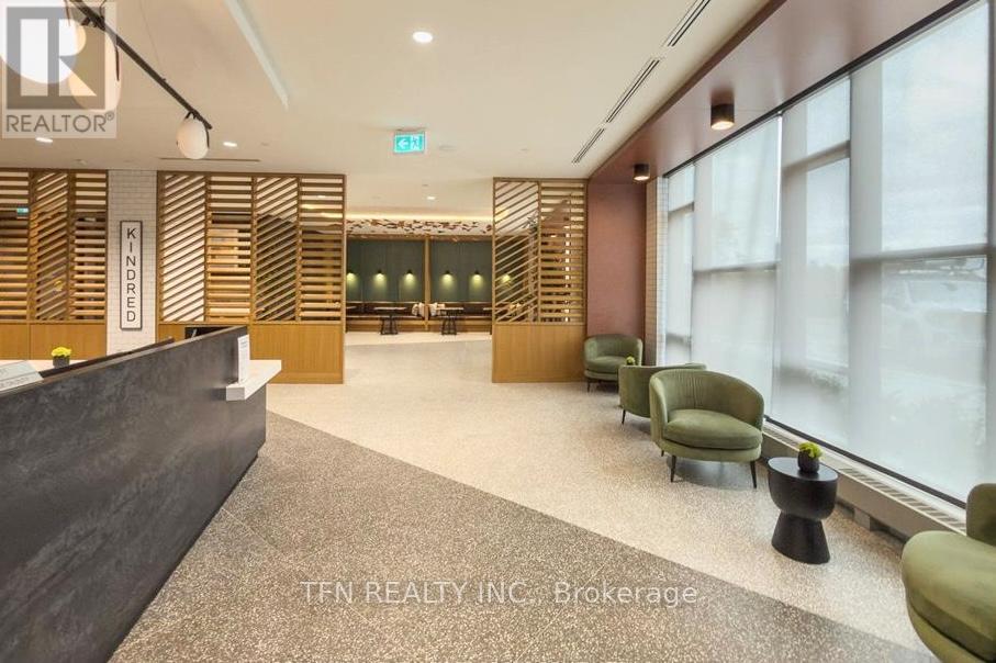 1703 - 2495 Eglinton Avenue W, Mississauga, Ontario  L5M 2T2 - Photo 44 - W12516284