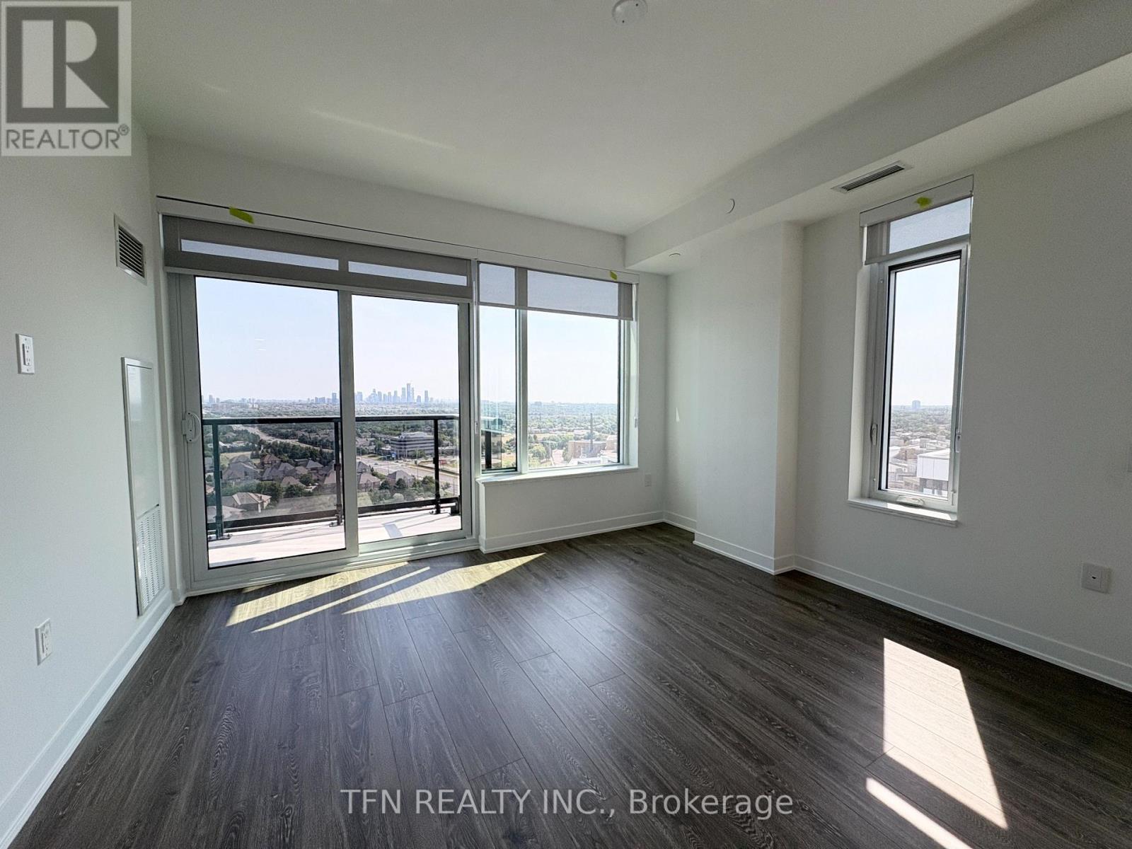 1703 - 2495 Eglinton Avenue W, Mississauga, Ontario  L5M 2T2 - Photo 7 - W12516284