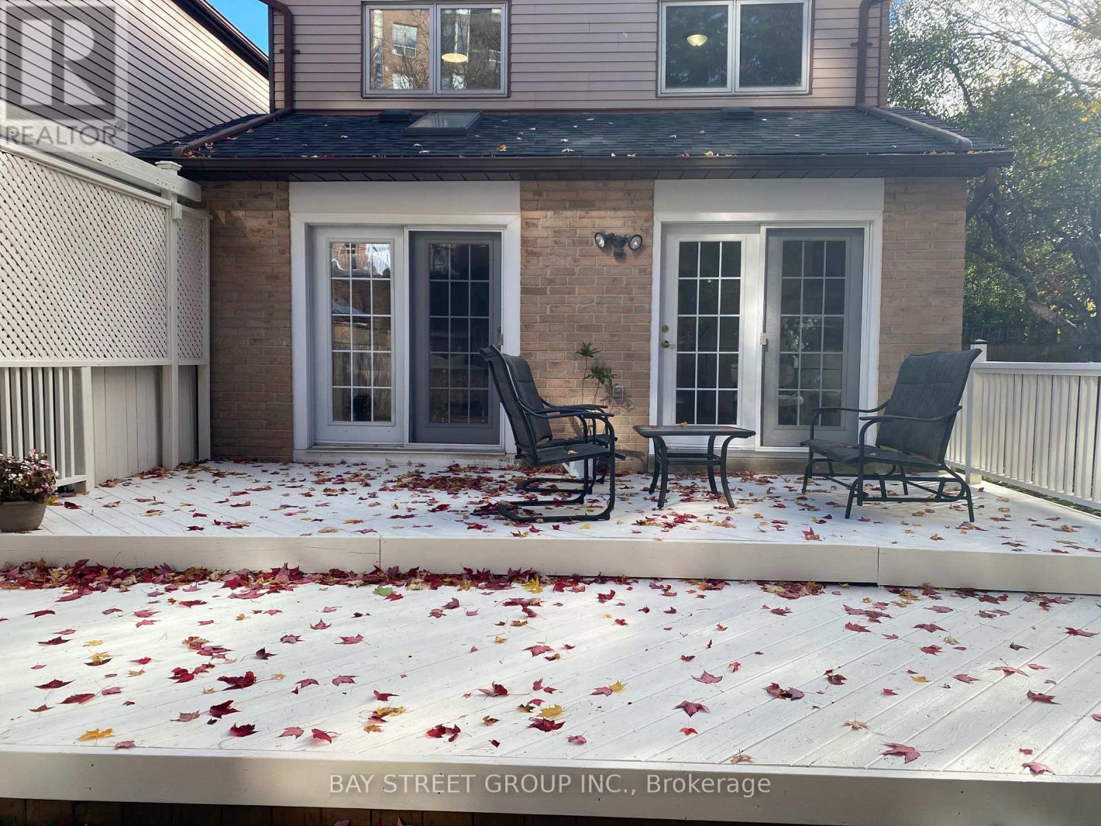 1307 Barberry Green, Oakville, Ontario  L6M 2A7 - Photo 47 - W12516286