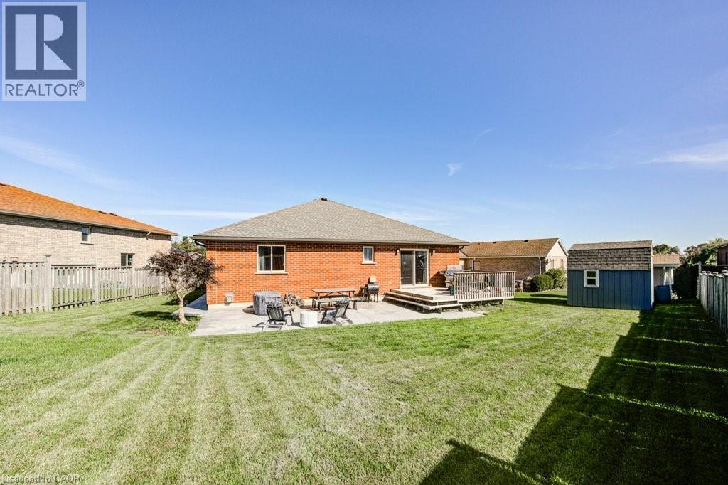 25 Pickett Court, Mitchell, Ontario  N0K 1N0 - Photo 35 - 40776125