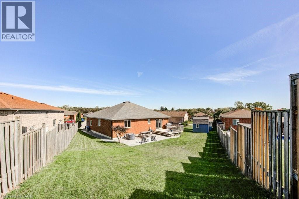 25 Pickett Court, Mitchell, Ontario  N0K 1N0 - Photo 34 - 40776125