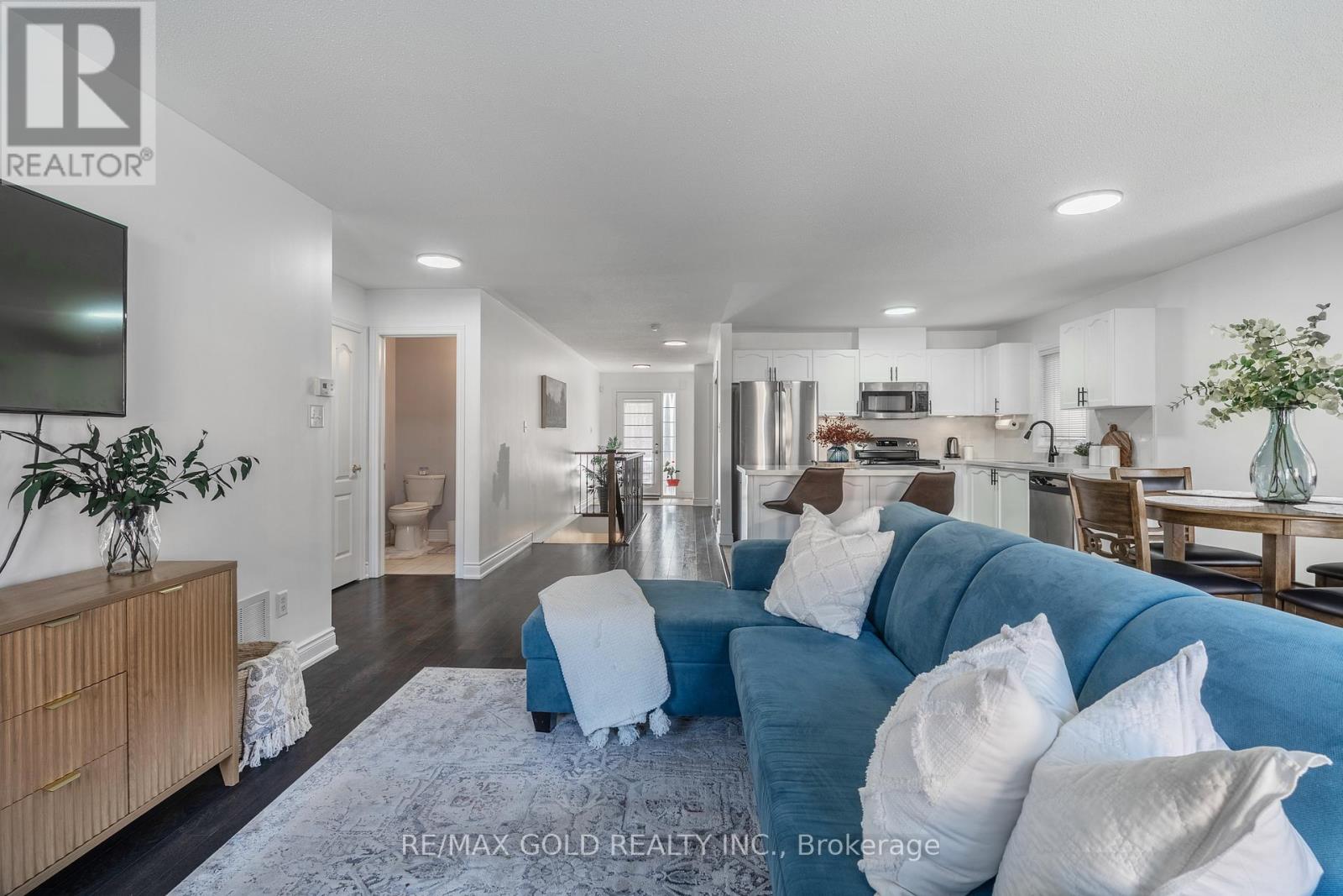 67 Locust Drive, Brampton, Ontario  L6R 0W2 - Photo 25 - W12516348