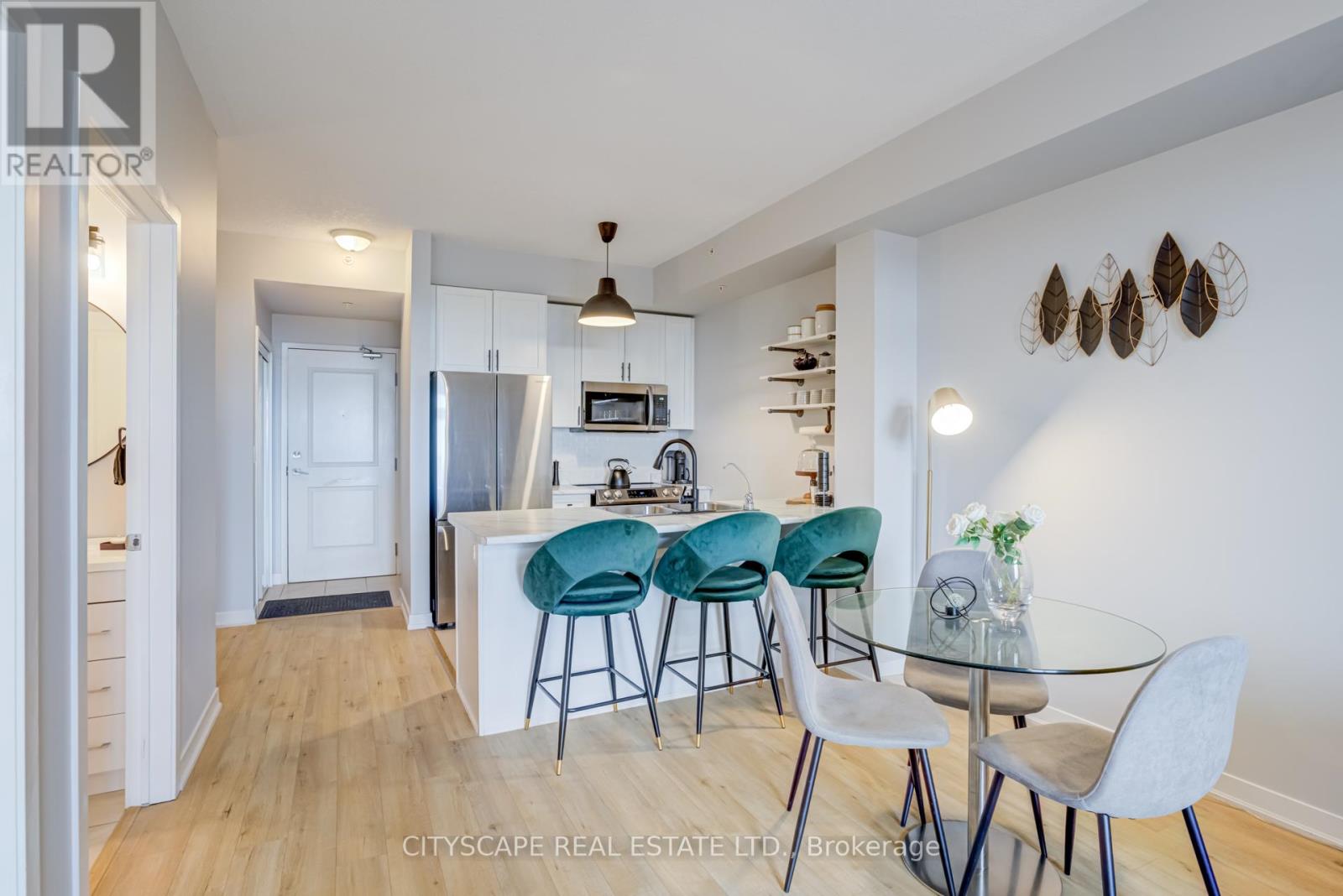 332 - 5010 Corporate Drive, Burlington, Ontario  L7L 0H6 - Photo 8 - W12516354