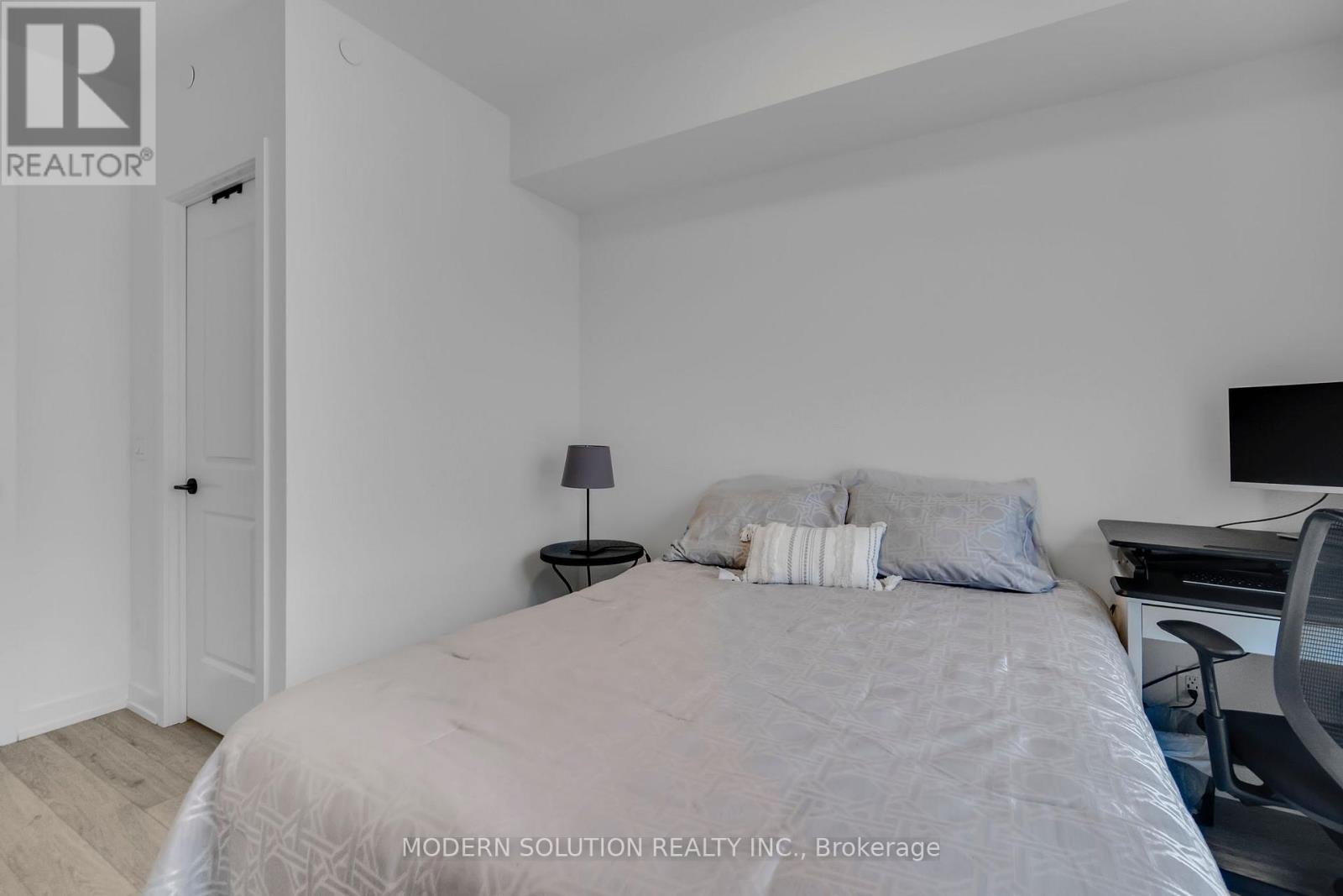 908 - 345 Wheat Boom Drive, Oakville, Ontario  L6H 7X4 - Photo 22 - W12516356