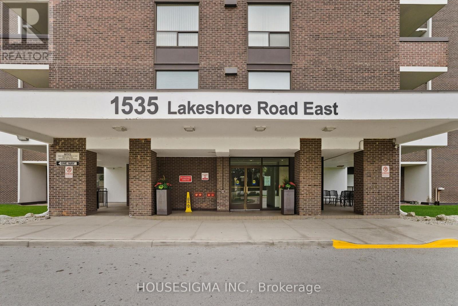 2006 - 1535 Lakeshore Road E, Mississauga, Ontario  L5E 3E2 - Photo 25 - W12516372