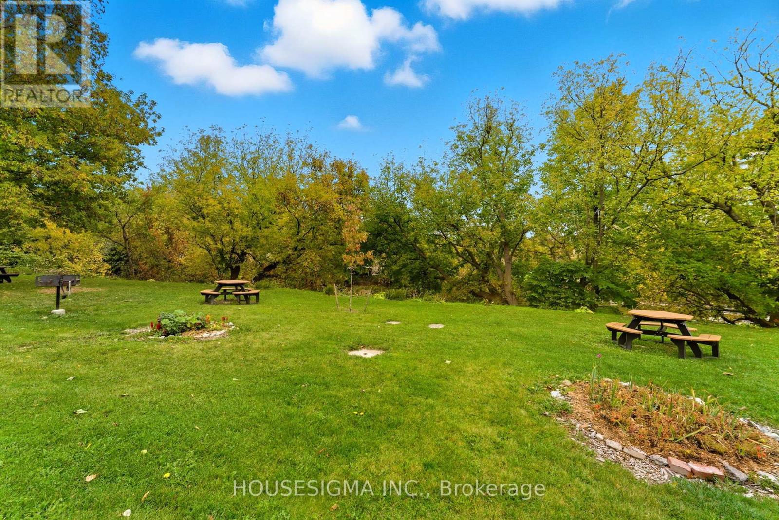 2006 - 1535 Lakeshore Road E, Mississauga, Ontario  L5E 3E2 - Photo 40 - W12516372