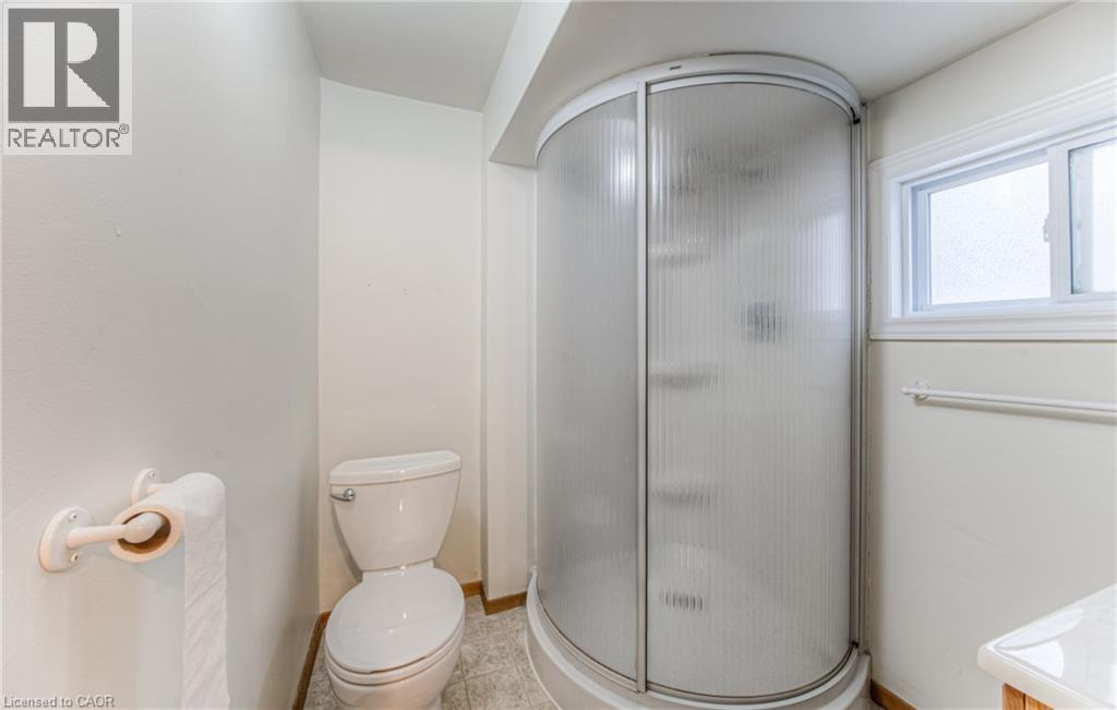 17 Roosevelt Avenue, Waterloo, Ontario  N2H 2N2 - Photo 21 - 40778948